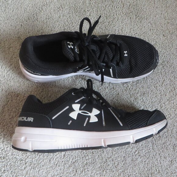 Under Armour Dash Rn Womens Athletic Shoes Size 9 Black/White #1285488-001 - Picture 1 of 10